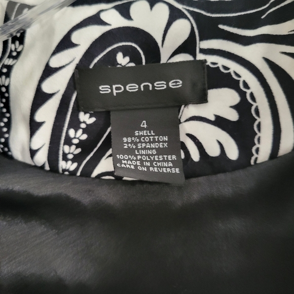 Spense Sleeveless Collared Pleated Dress / B&W Paisely Print / Size 4 - Picture 5 of 5